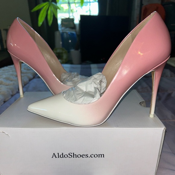 Aldo Stessy - size 9 - color 650 pink and white ombré. - Picture 8 of 11